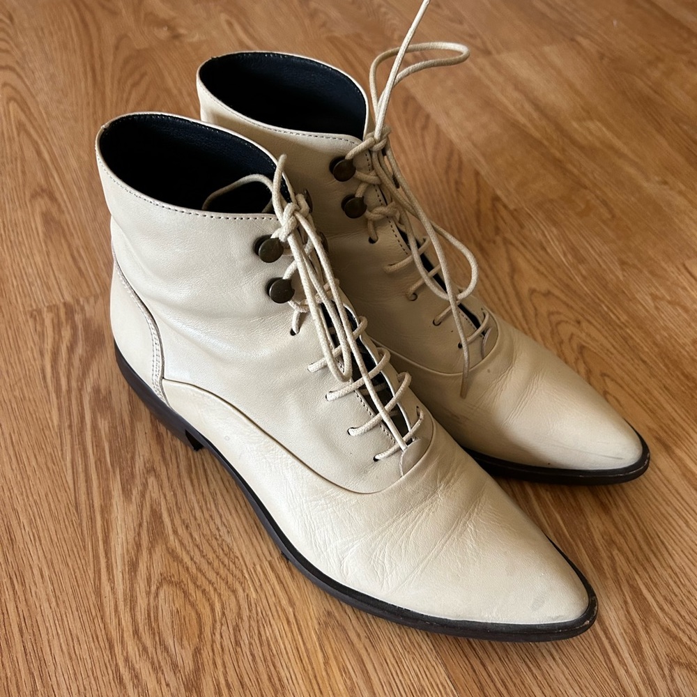 Intentionally Blank West Clouds Leather Boots